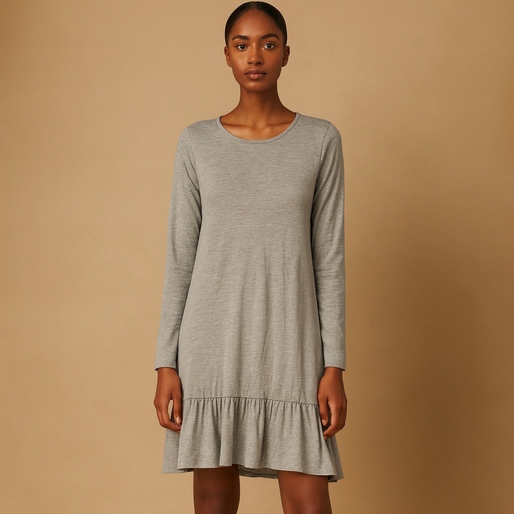 Elegant Gray Long Sleeve Dress